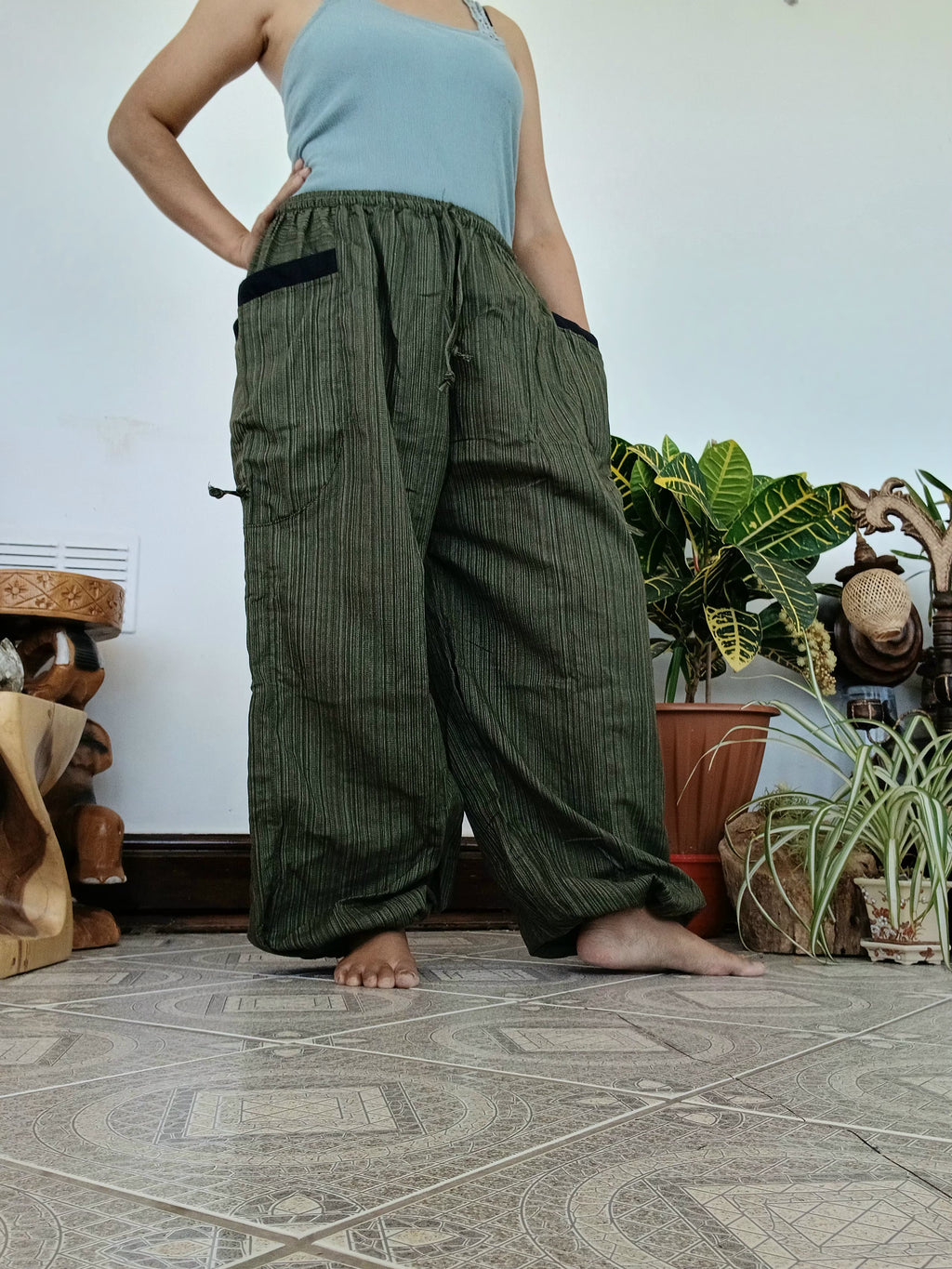 Cotton olive green baggy hippie loose-fit trousers Boho harem pants One size fit 8-10-12