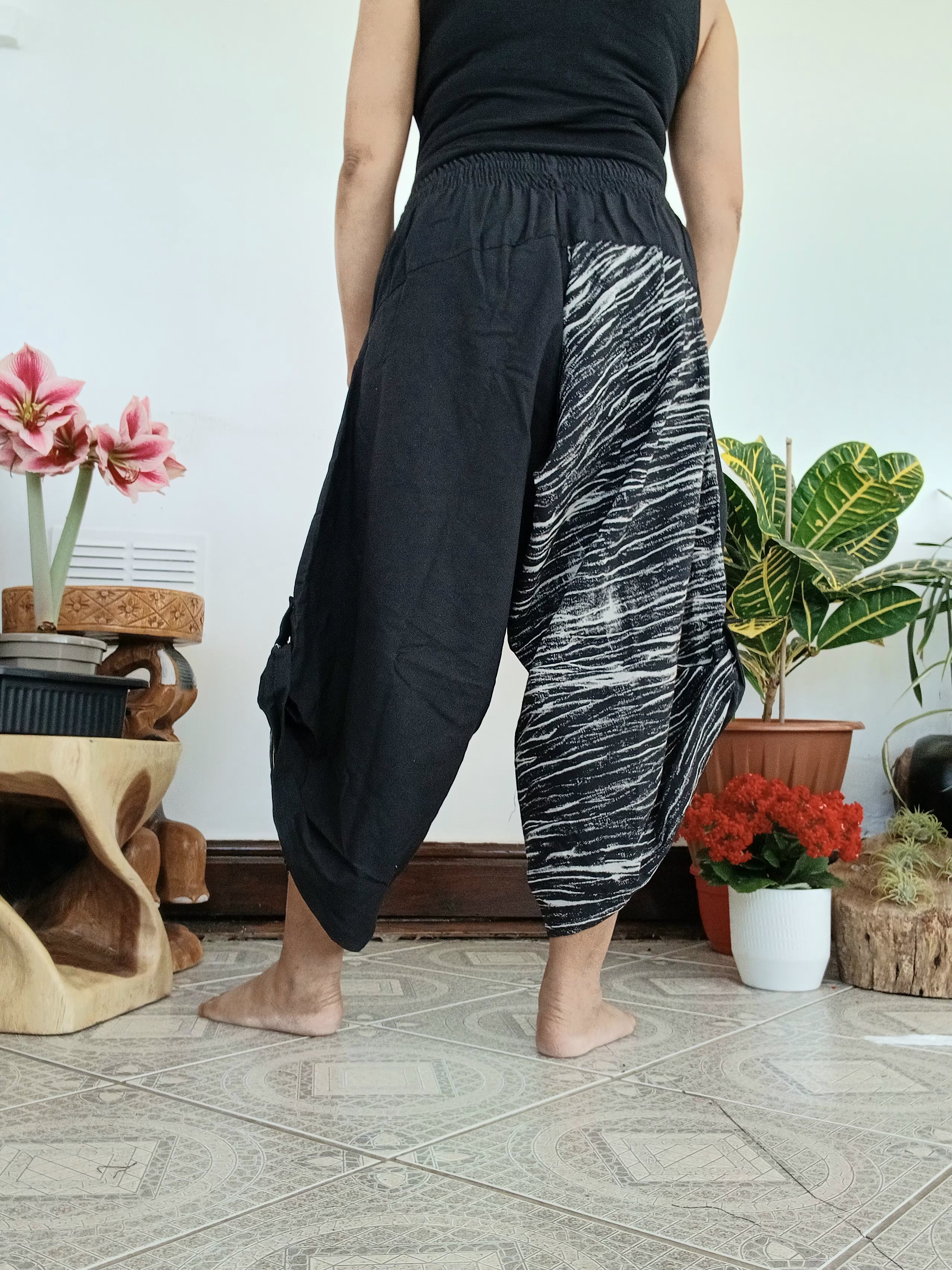 Black abstract print Ninja Samurai Style harem pants hippie Boho trousers one size fit 6-8-10