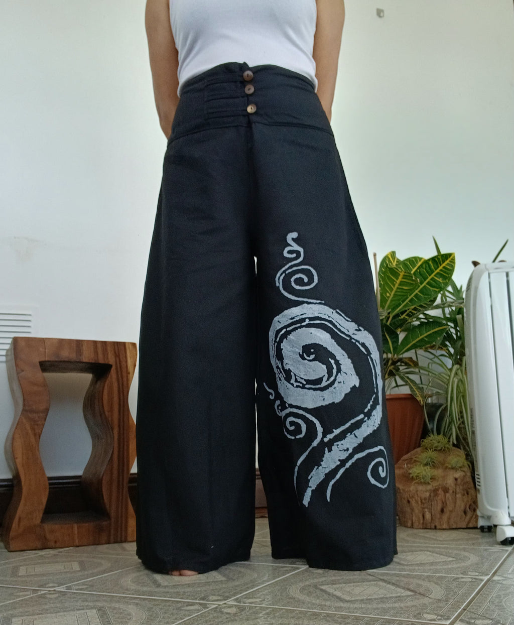 Black cotton baggy boho high-waisted trousers wide leg palazzo flowy harem pants One size fit 8-10-12