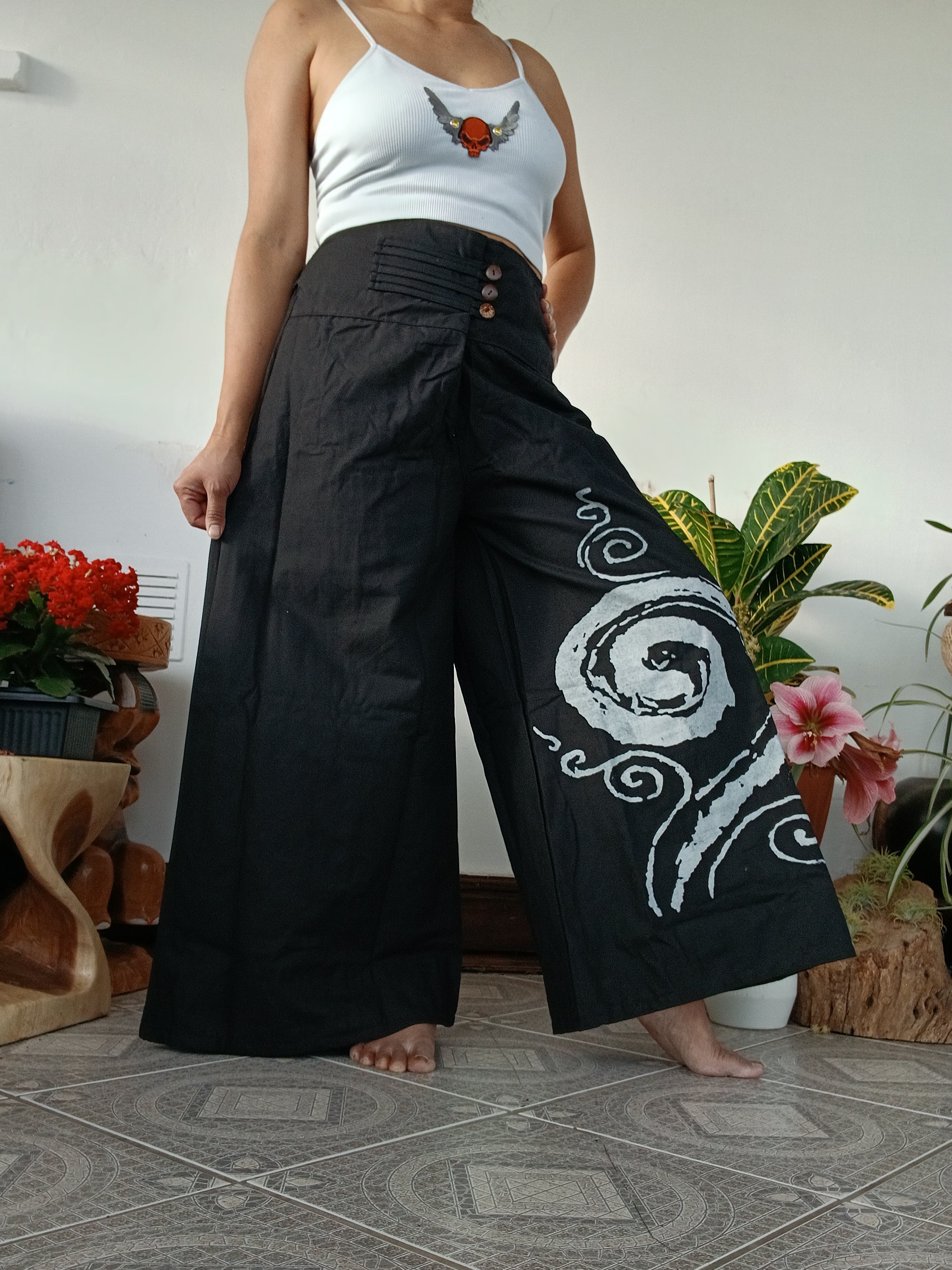 Black cotton baggy boho high-waisted trousers wide leg palazzo flowy harem pants One size fit 8-10-12