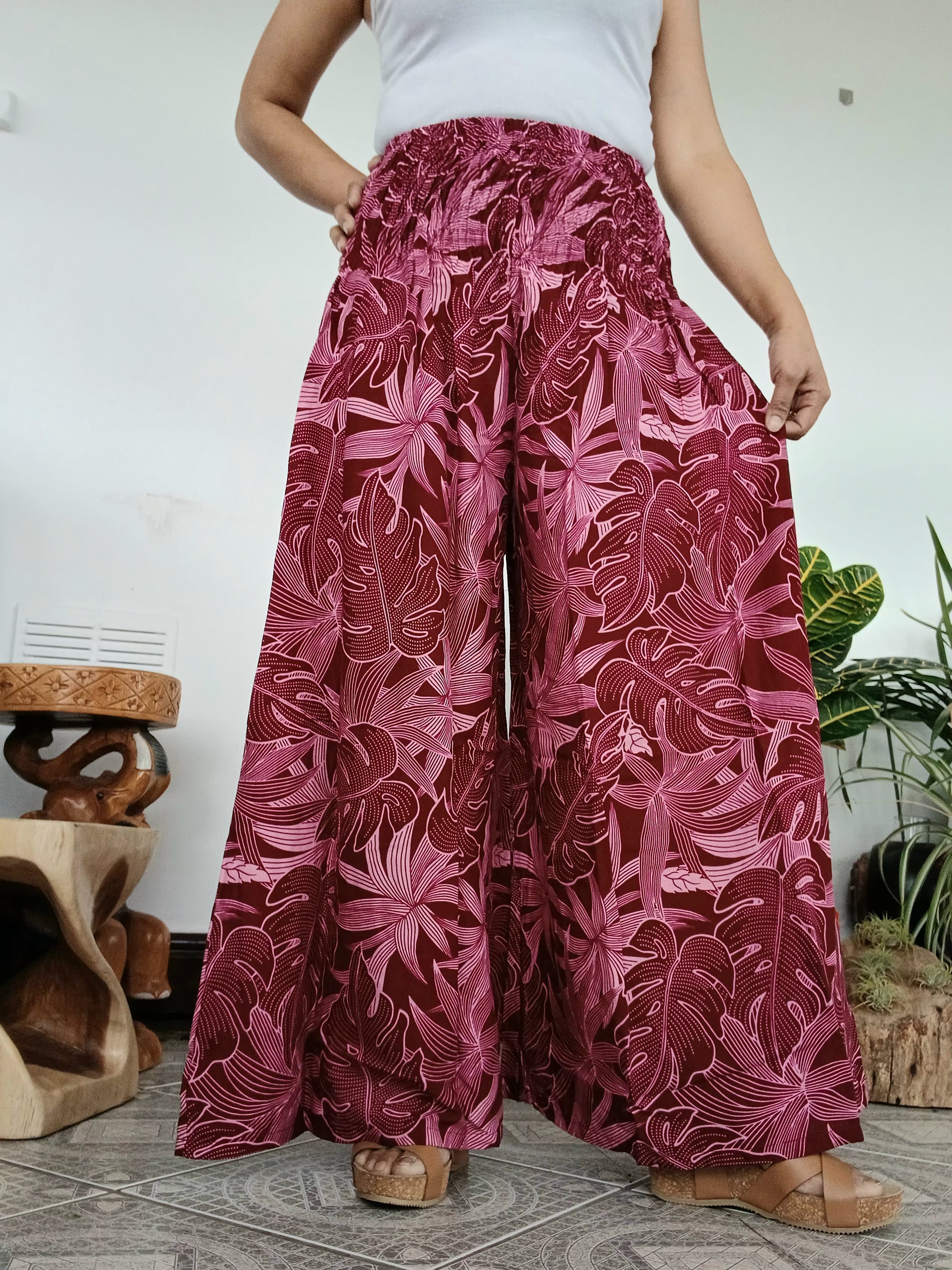 Beautiful boho flowy high-waisted harem pants Palazzo wide leg elegant trousers one size fit S-M-L-XL