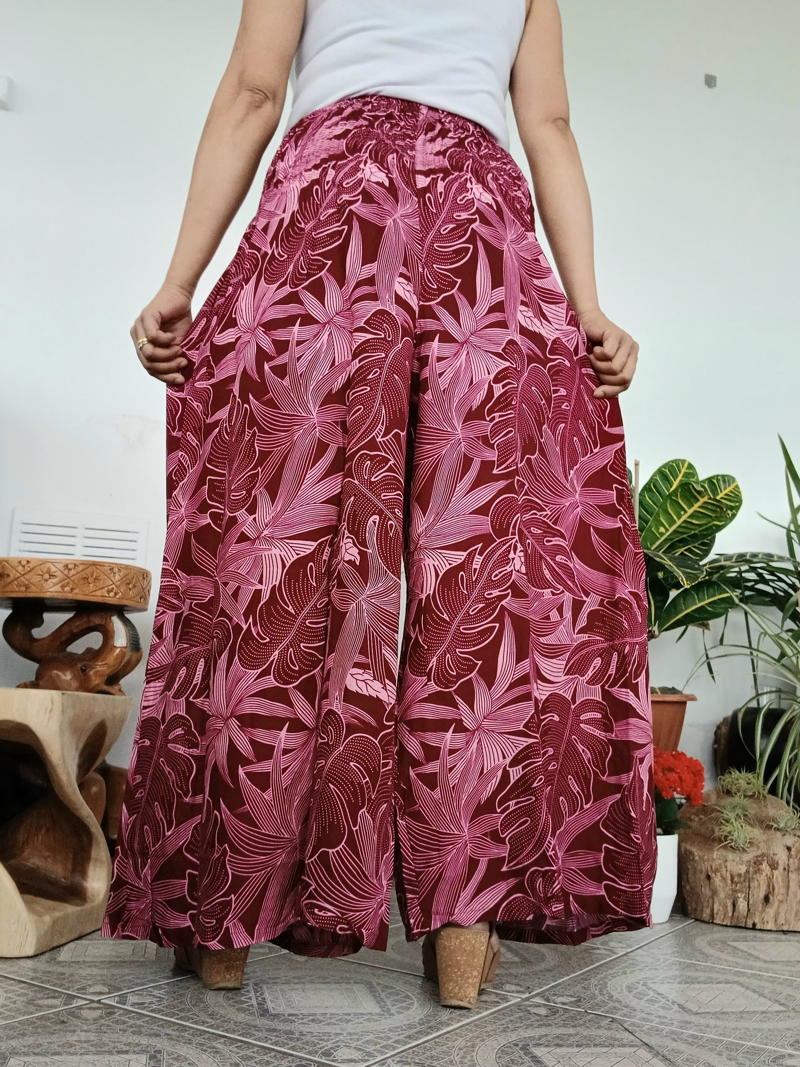 Beautiful boho flowy high-waisted harem pants Palazzo wide leg elegant trousers one size fit S-M-L-XL