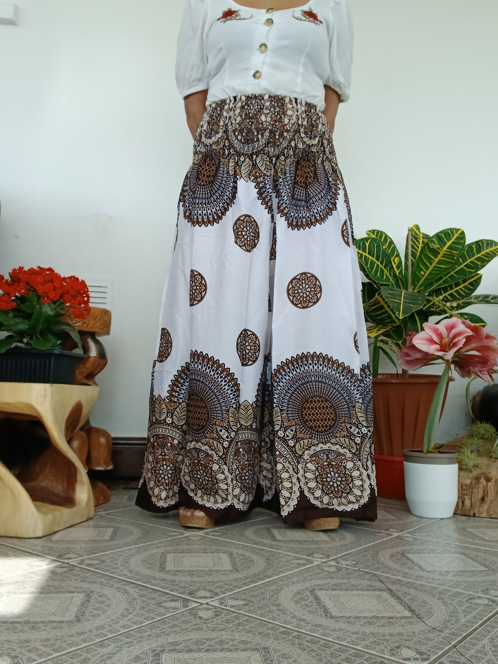 White and brown Boho baggy harem pants wide leg palazzo flowy high-waisted trousers one size fit 8-10-12-14