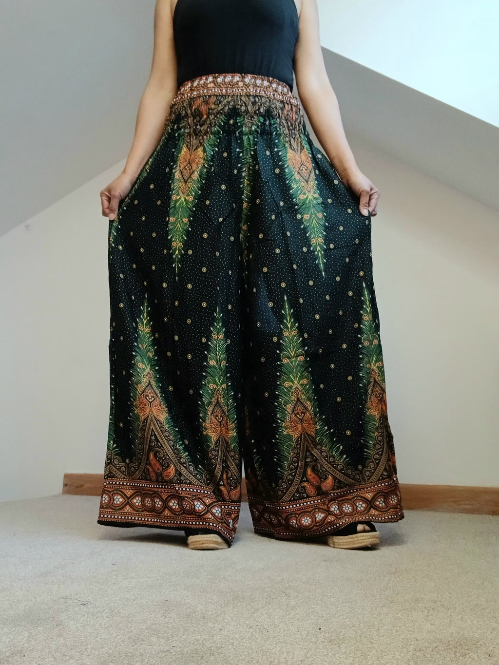 Darkgreen Boho High-Waisted trousers wide-leg elegant flowy harem pants