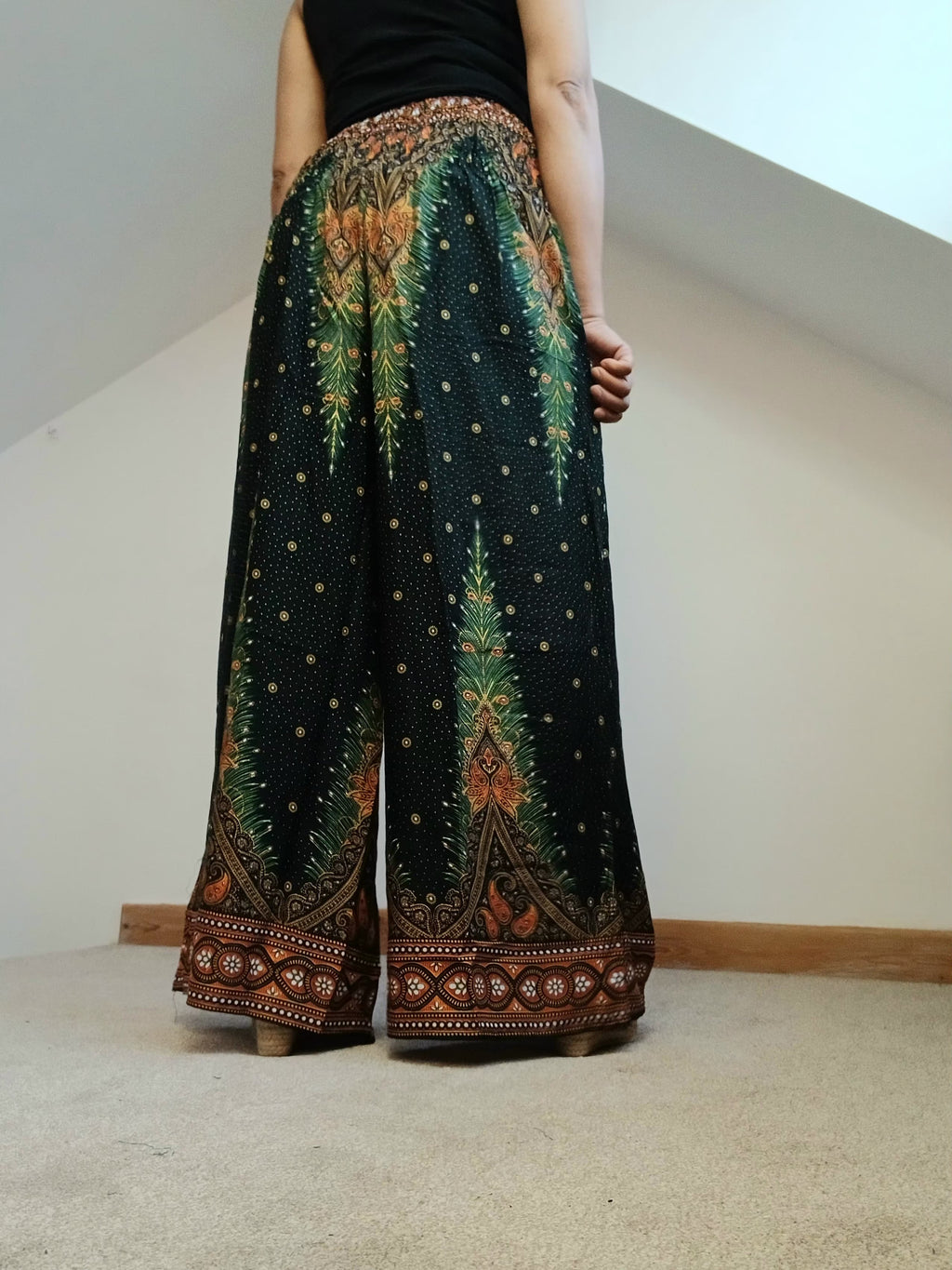 Darkgreen Boho High-Waisted trousers wide-leg elegant flowy harem pants