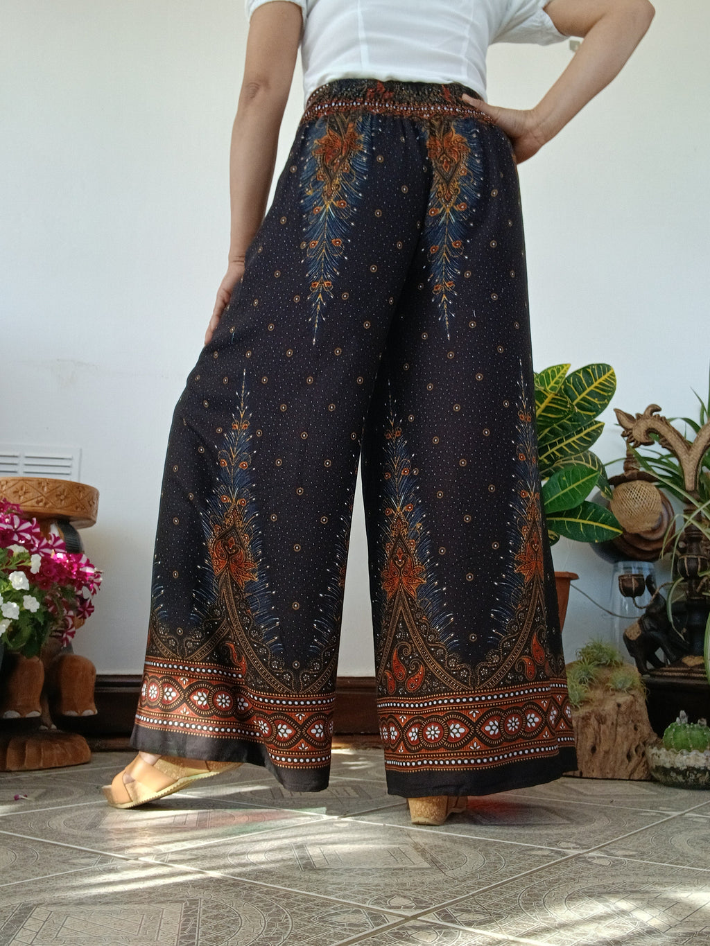 Black bohemian beautiful flowy trousers high-waisted baggy hippie Harem Pants One size fit 8-10-12